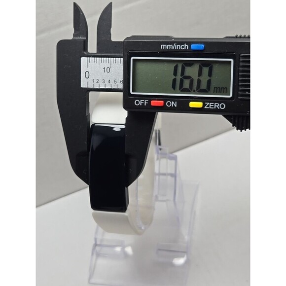 Fitbit Inspire HR FB413 Activity Tracker Heart Monitor Smartwatch No Charger - Picture 6 of 12